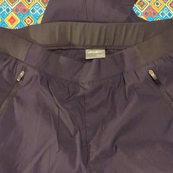 Women's Athletic Joggers - Picture 3 of 5